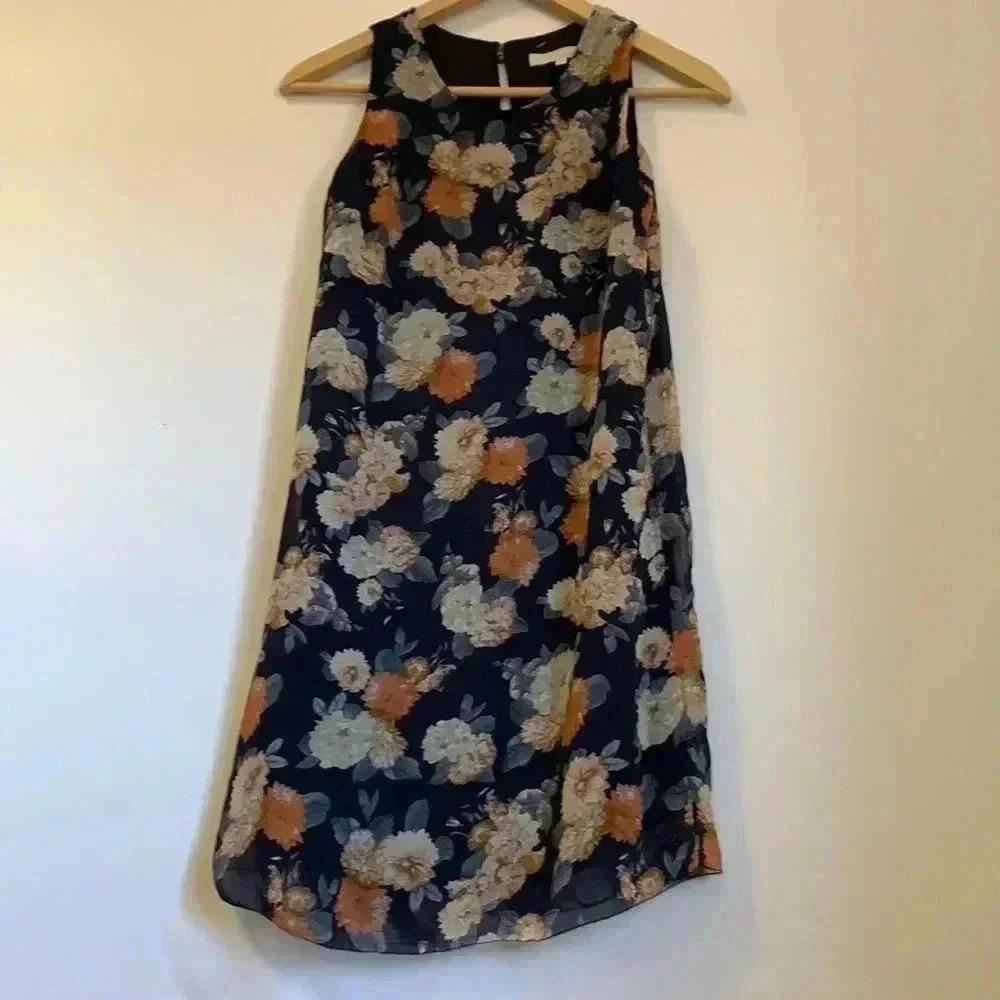 EUC Monk & Lou dress Size XXS